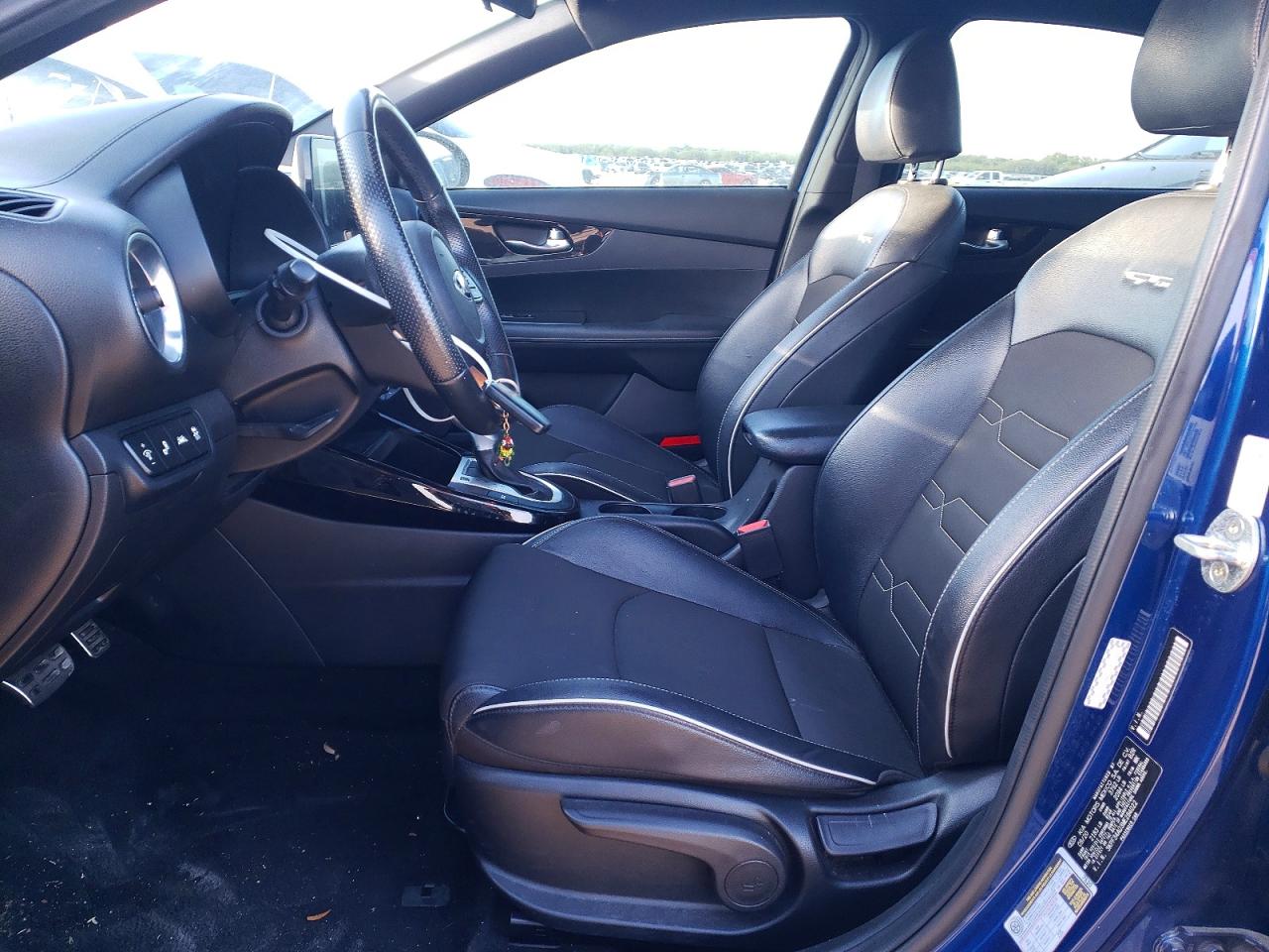2021 KIA FORTE GT-LINE photo 13