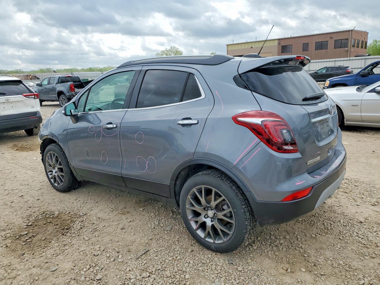 2019 BUICK ENCORE SPORT TOURING photo 3