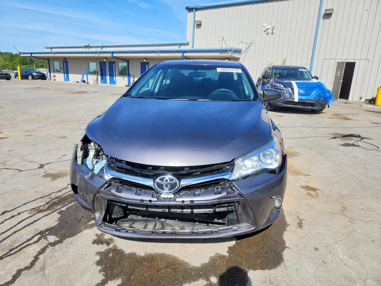 2015 TOYOTA CAMRY LE photo 13