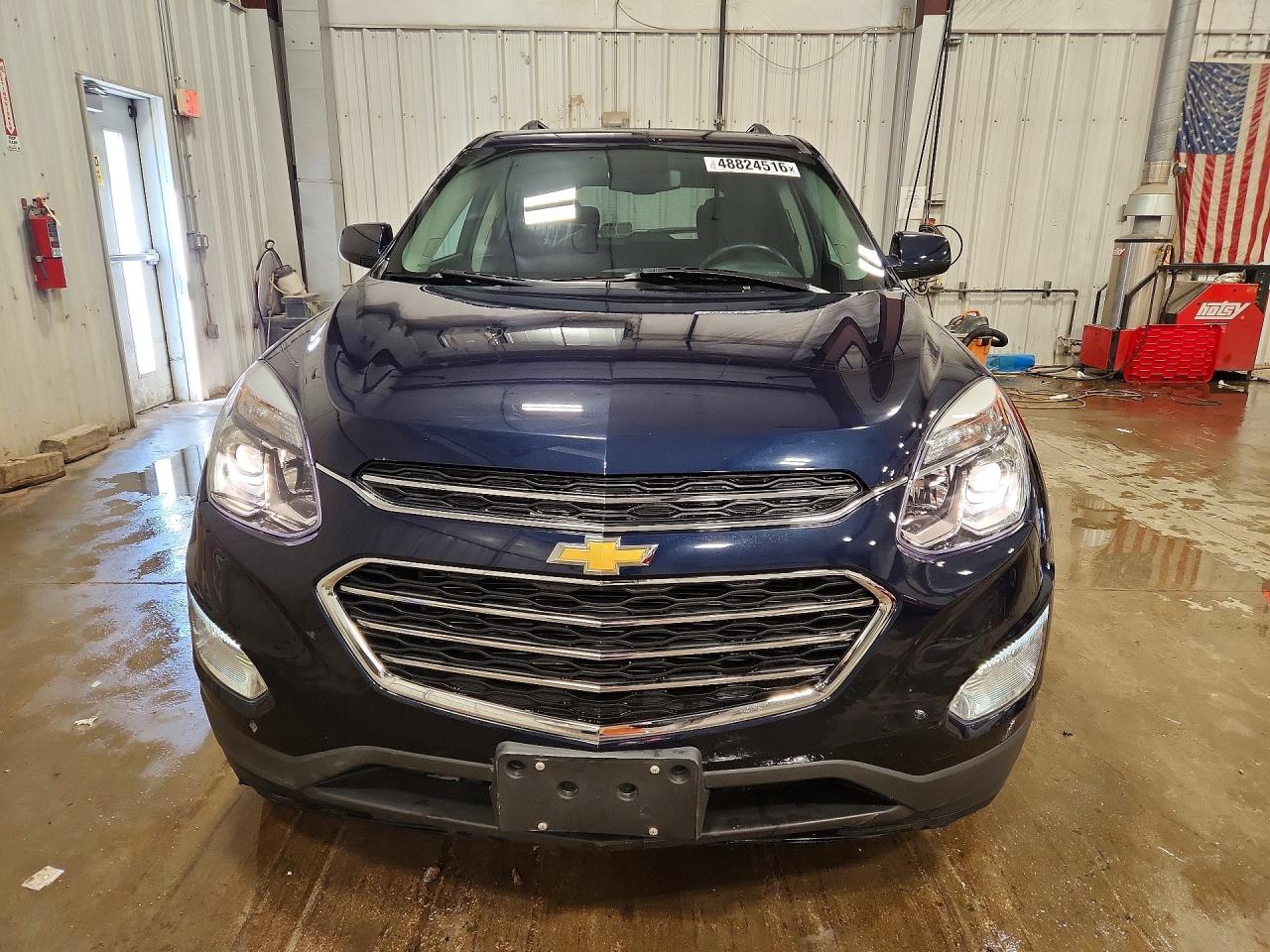 2017 CHEVROLET EQUINOX LT photo 9