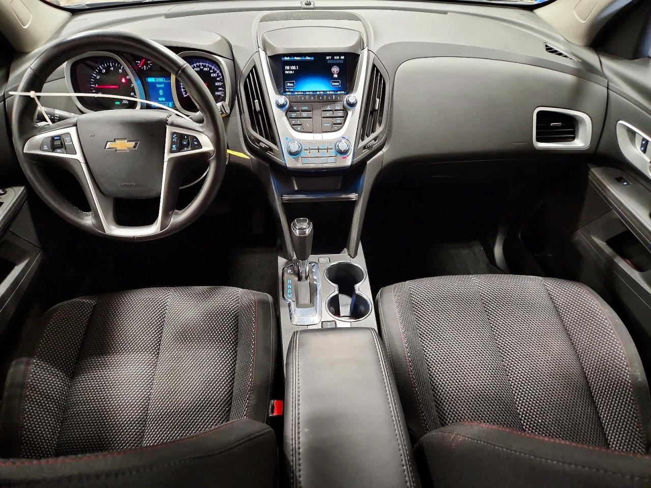 2017 CHEVROLET EQUINOX LT photo 15