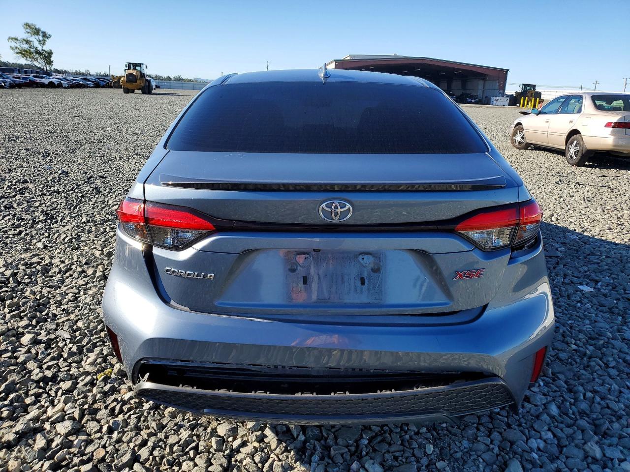 2020 TOYOTA COROLLA XSE photo 11