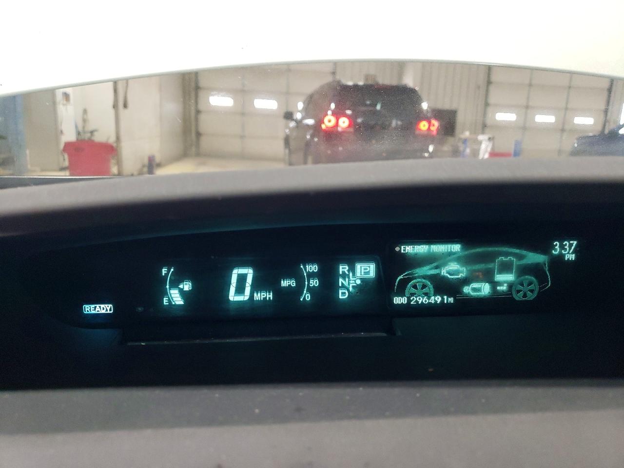 2010 TOYOTA PRIUS IV photo 17