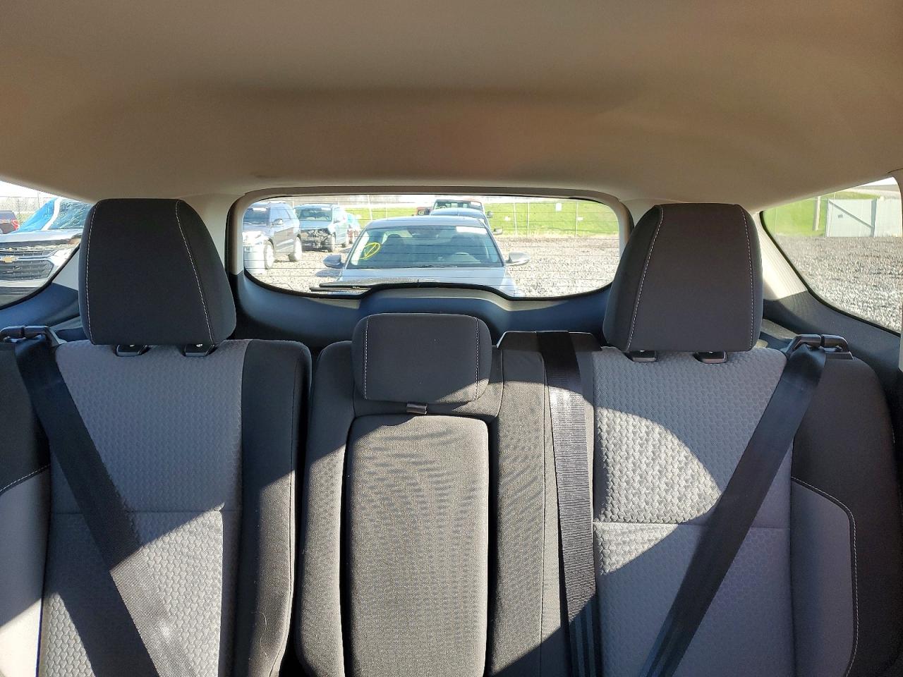2017 FORD ESCAPE SE photo 19
