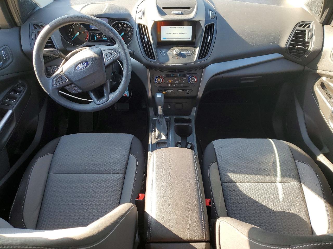 2017 FORD ESCAPE SE photo 15