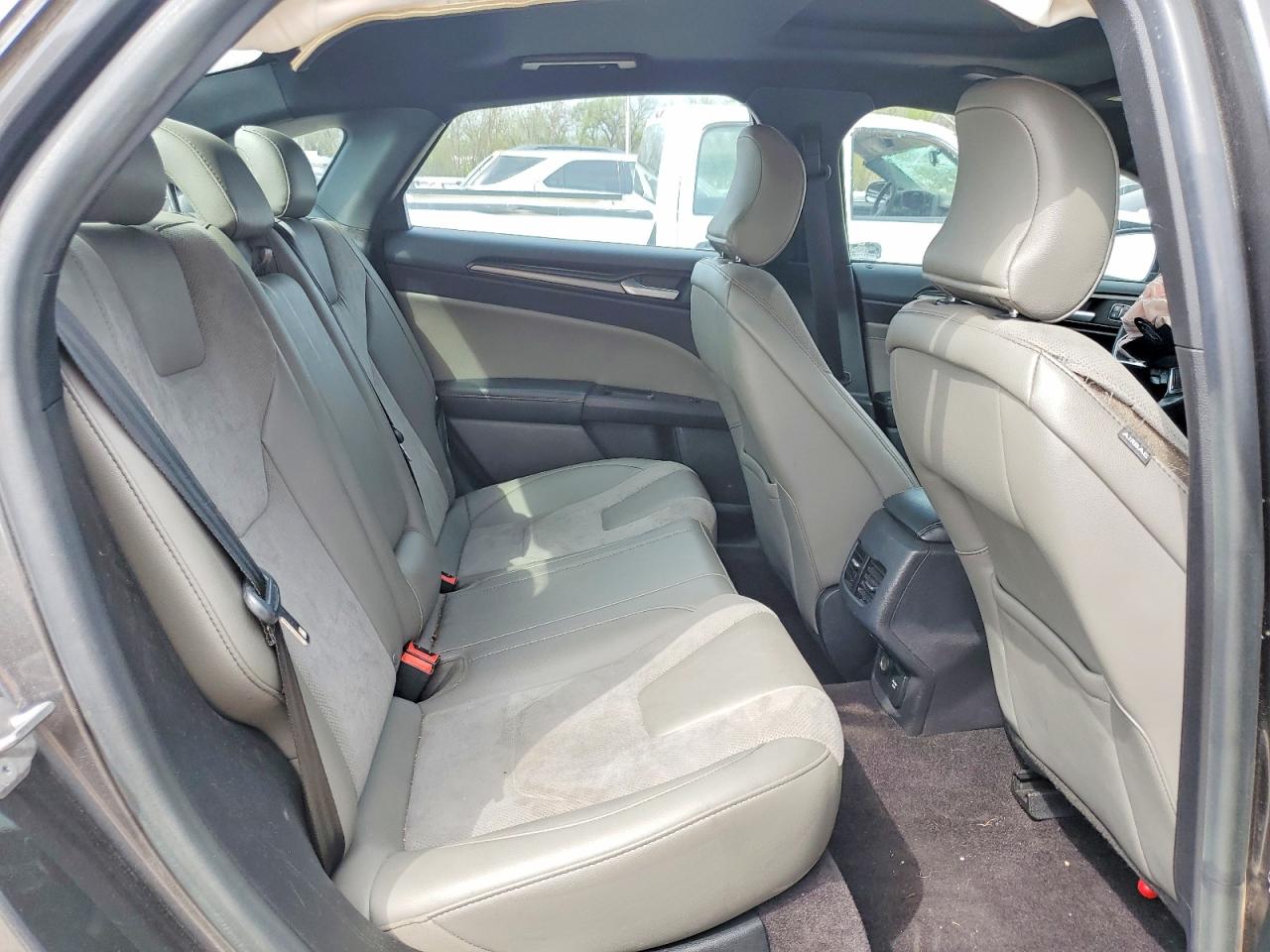 2017 FORD FUSION SPORT photo 19