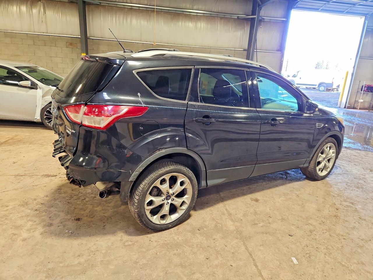 2013 FORD ESCAPE TITANIUM photo 5