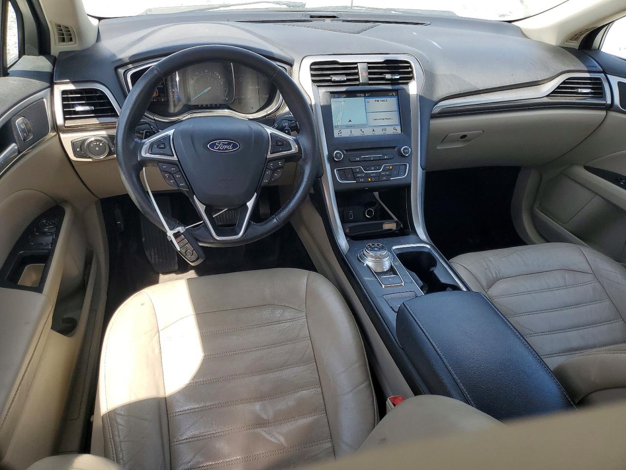2017 FORD FUSION SE photo 15