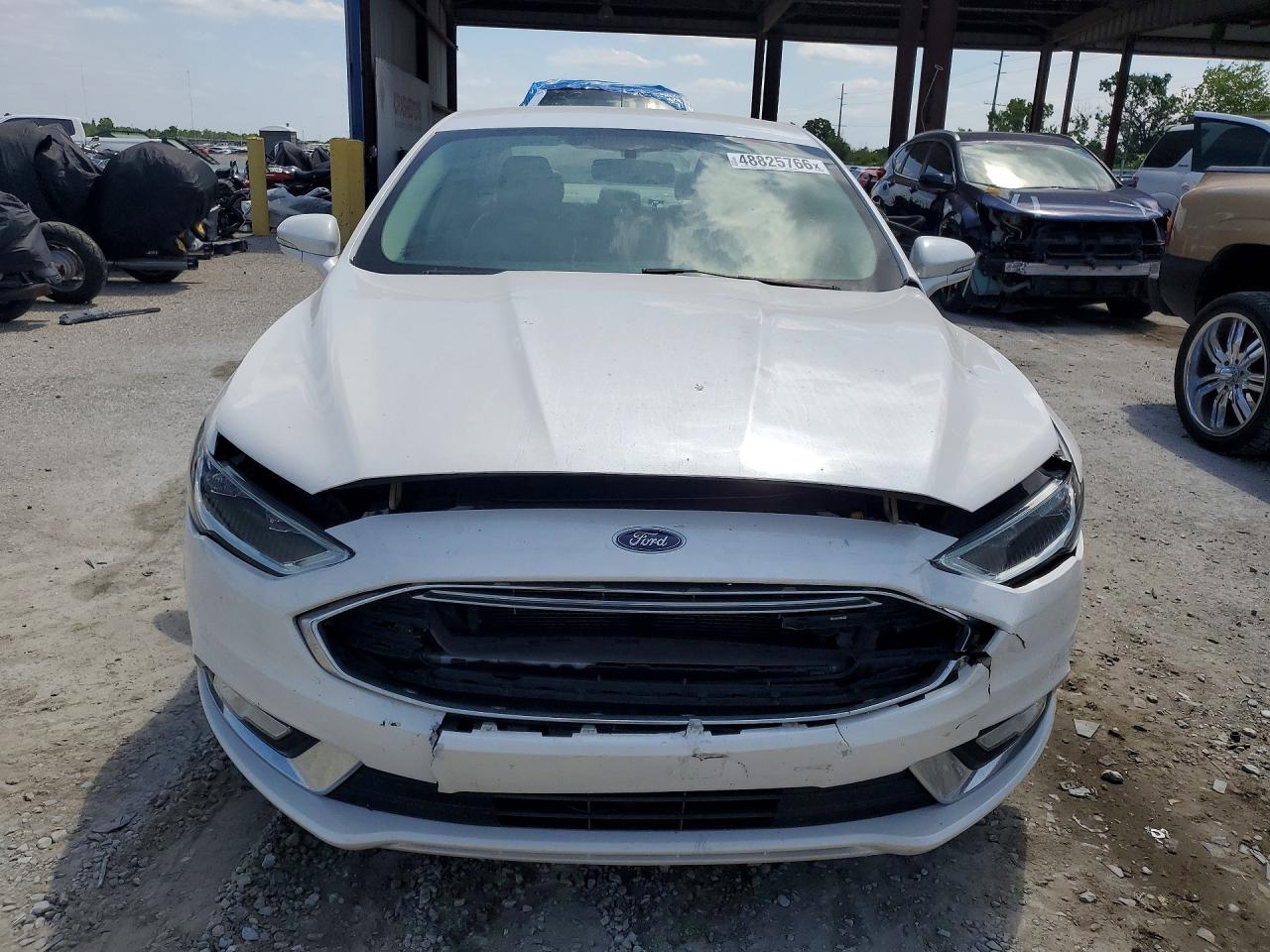 2017 FORD FUSION SE photo 9