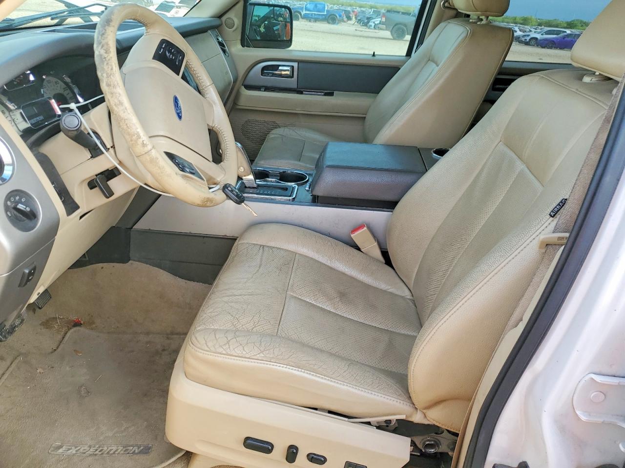 2013 FORD EXPEDITION XLT photo 13