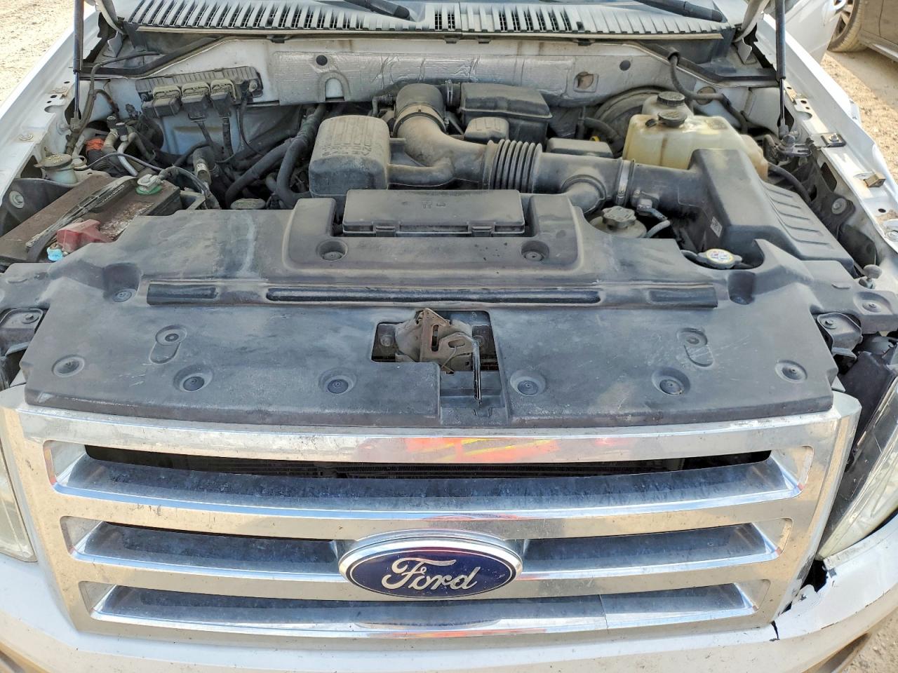 2013 FORD EXPEDITION XLT photo 23