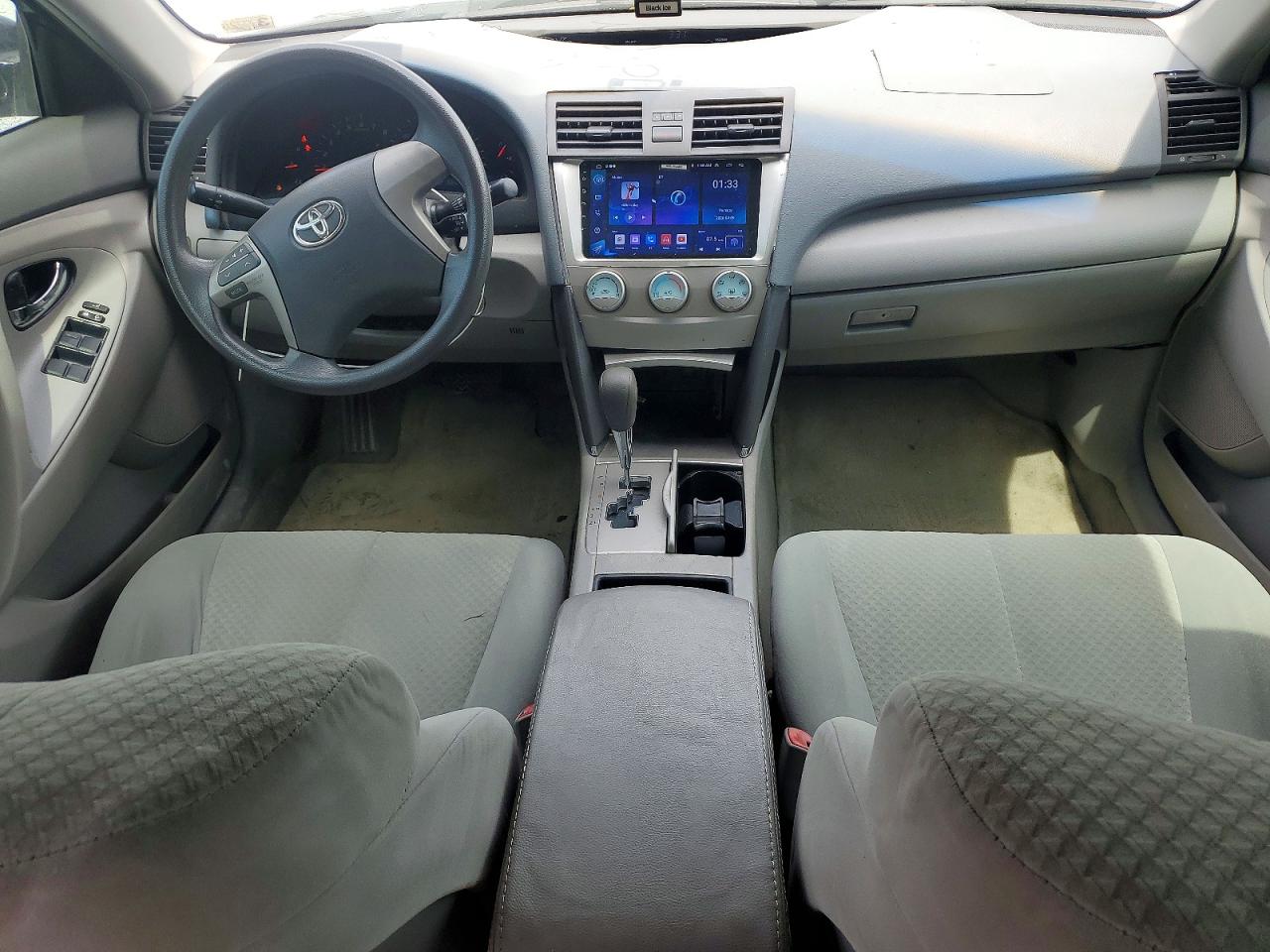 2009 TOYOTA CAMRY LE photo 15