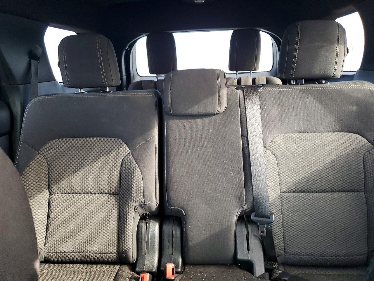 2018 FORD EXPLORER XLT photo 19