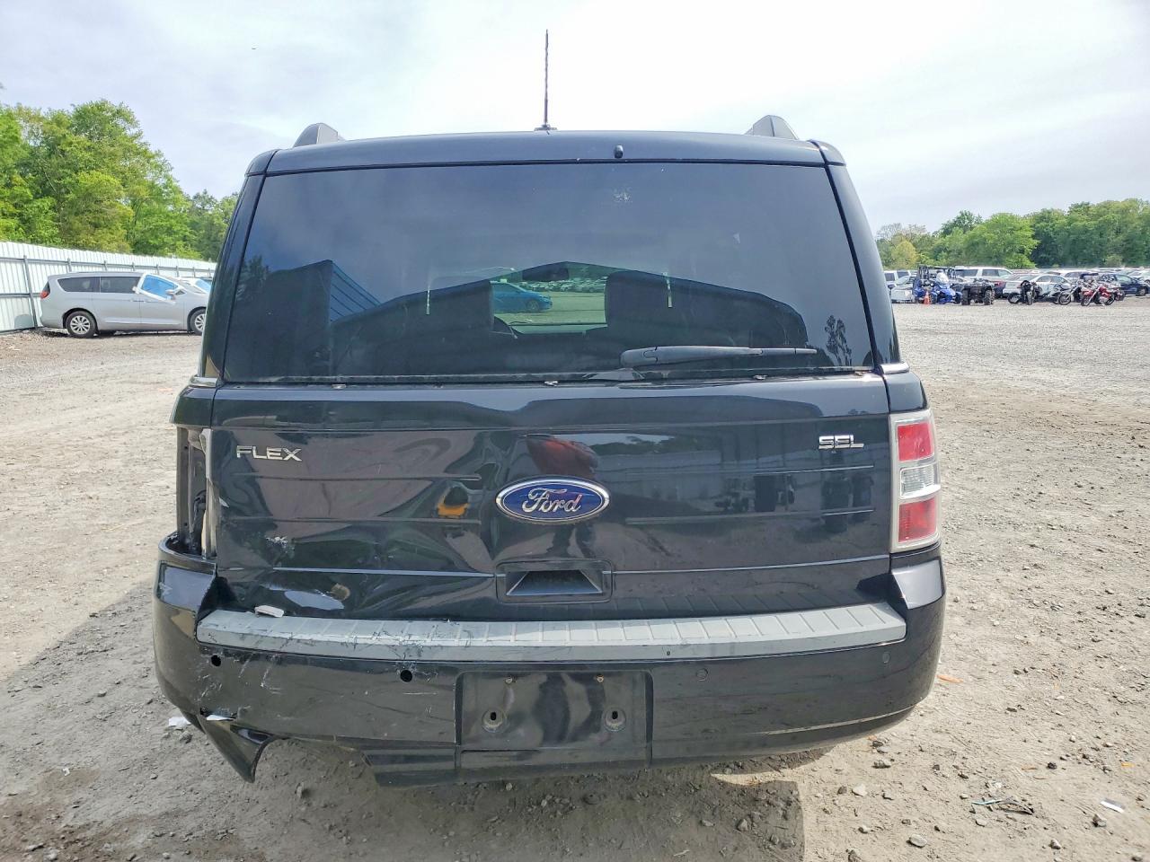2011 FORD FLEX SEL photo 16