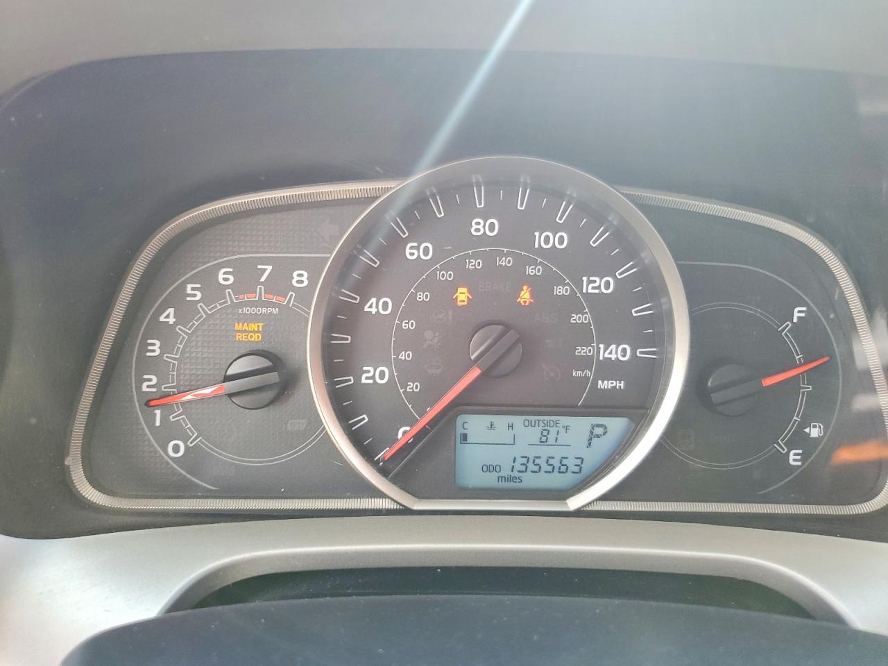 2015 TOYOTA RAV4 XLE photo 17