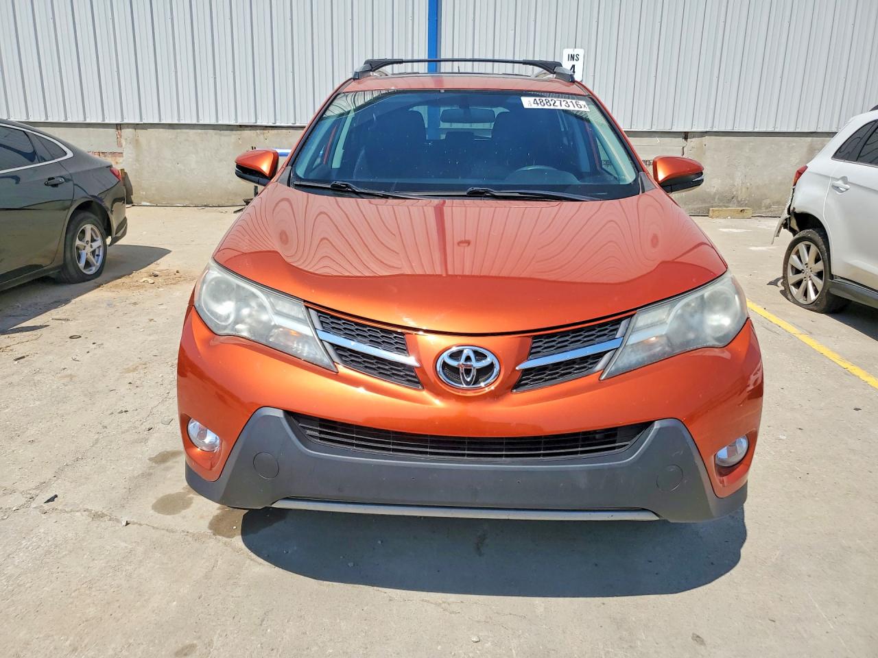 2015 TOYOTA RAV4 XLE photo 9