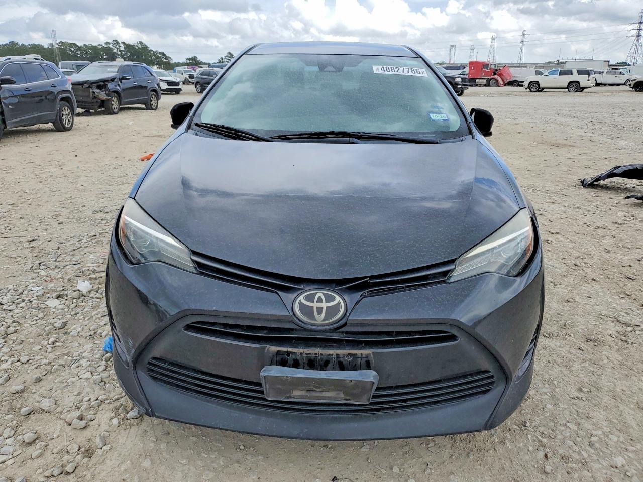 2019 TOYOTA COROLLA LE photo 13