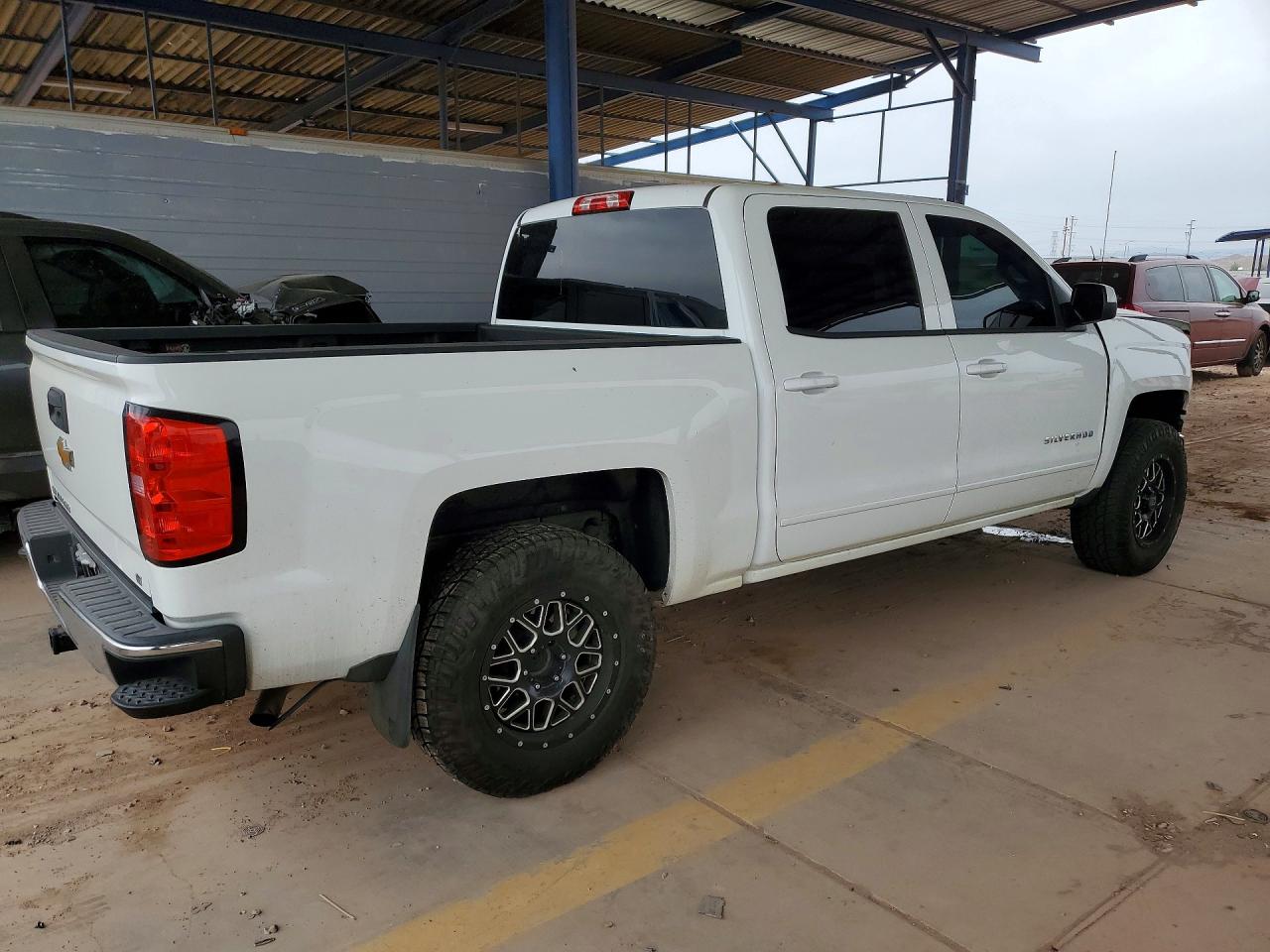 2015 CHEVROLET SILVERADO C1500 LT photo 5