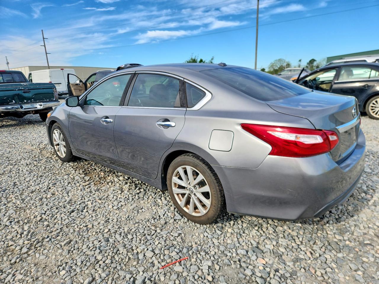 2017 NISSAN ALTIMA 2.5 SL photo 4
