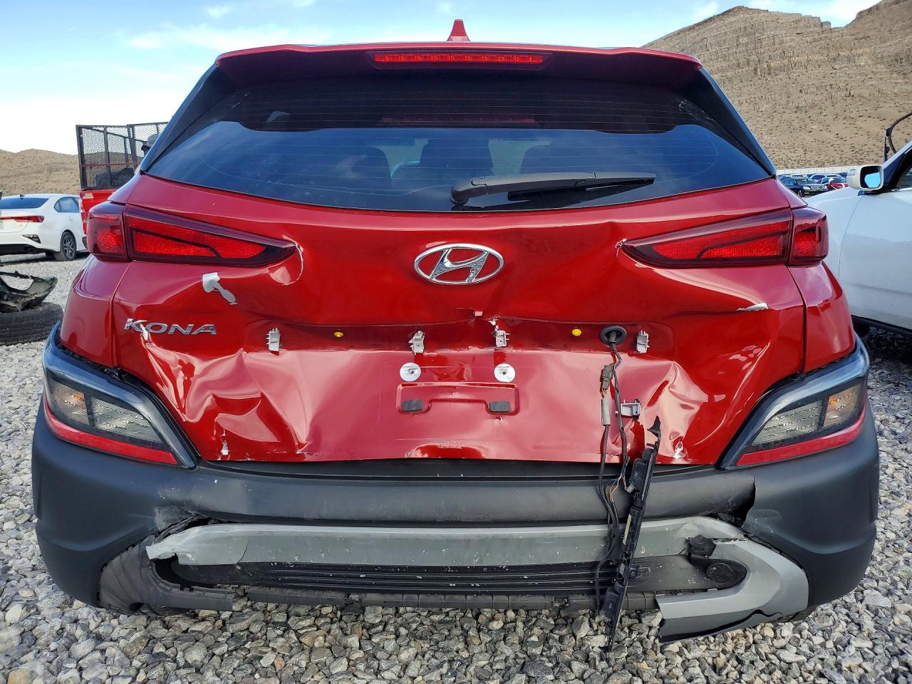 2022 HYUNDAI KONA SE photo 11