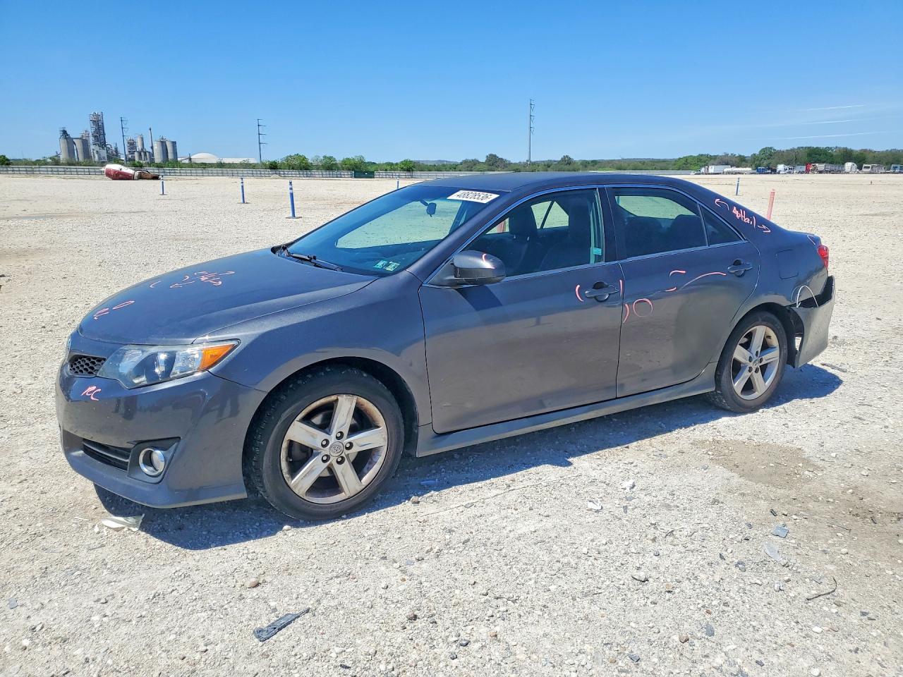 2014 TOYOTA CAMRY