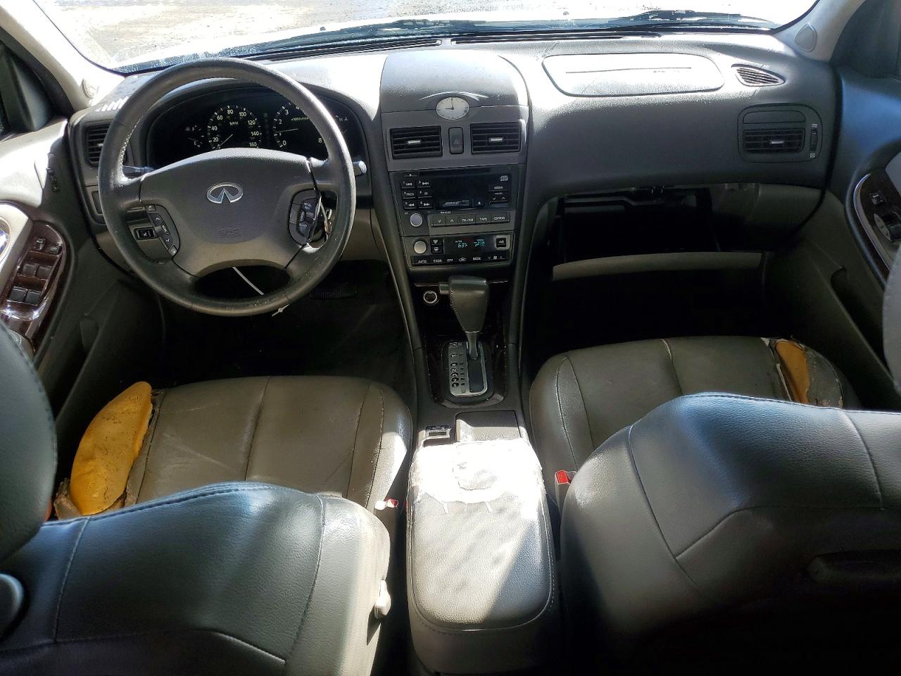 2001 INFINITI I30 BASE photo 15