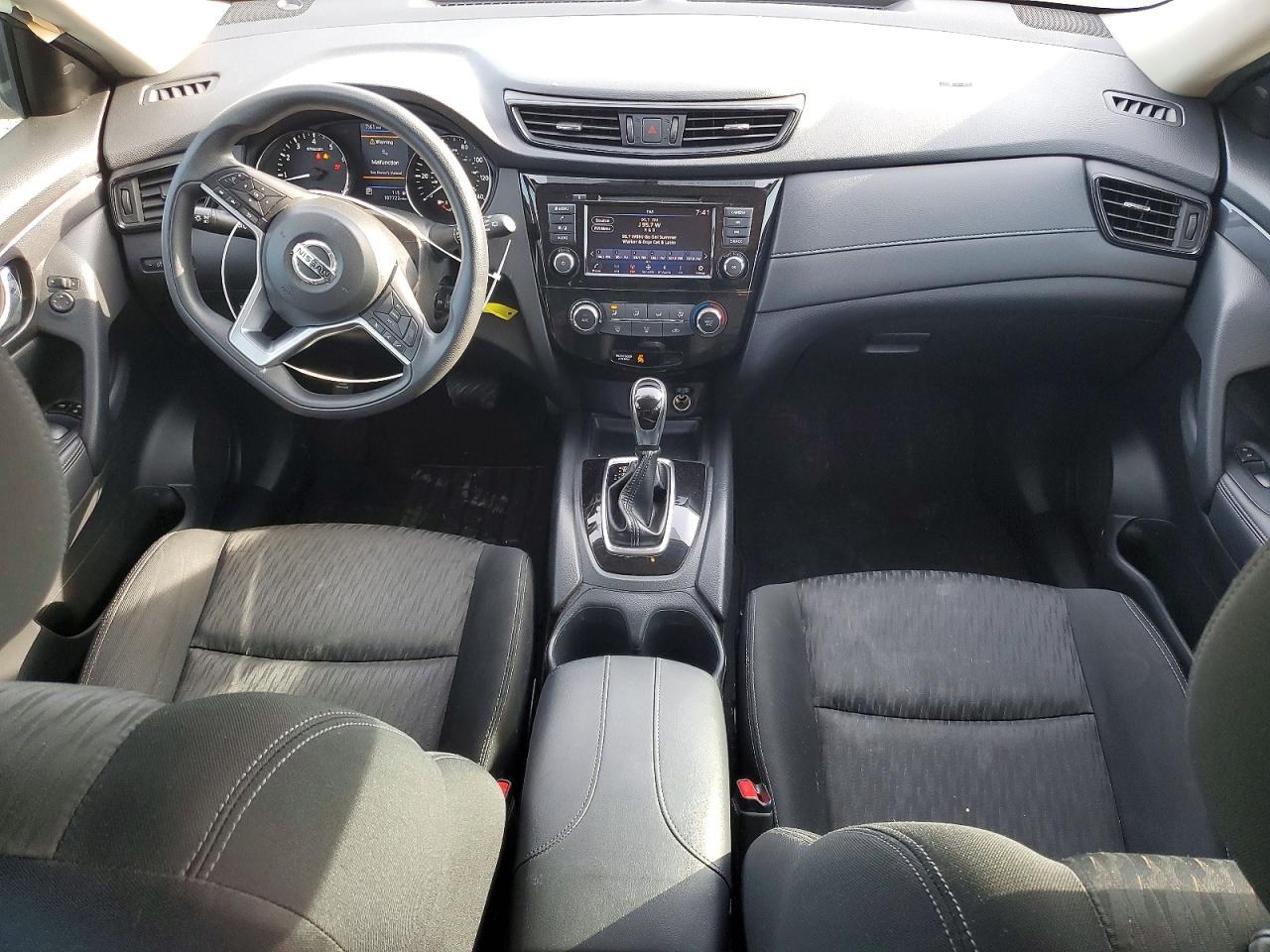 2018 NISSAN ROGUE S photo 15