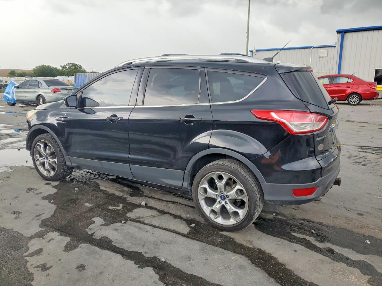 2016 FORD ESCAPE TITANIUM photo 4