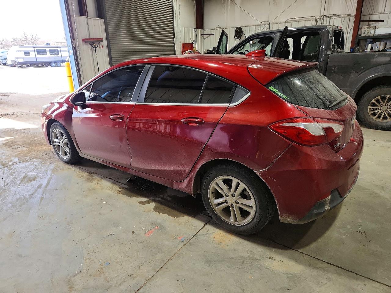 2017 CHEVROLET CRUZE LT photo 4