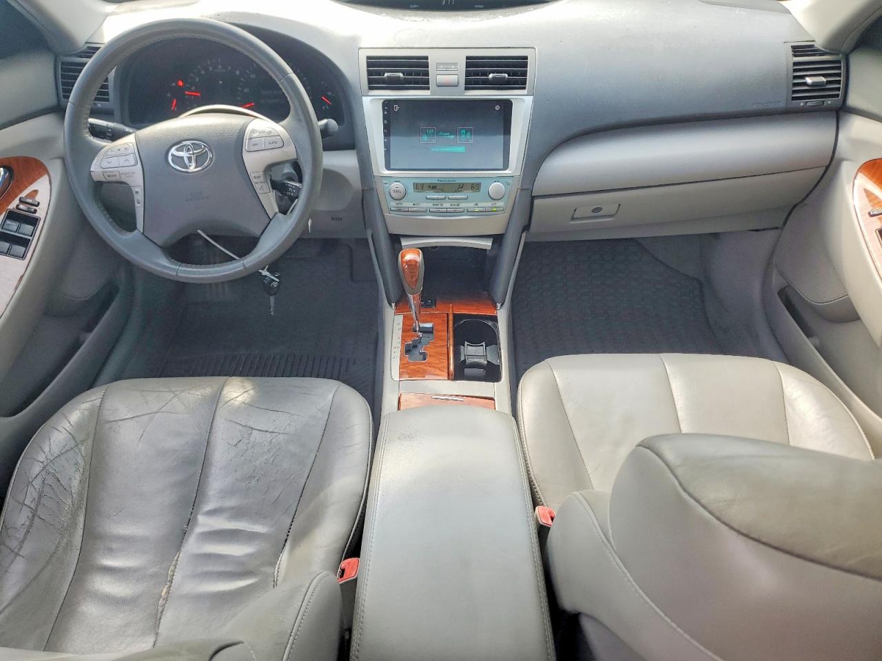 2008 TOYOTA CAMRY XLE photo 22