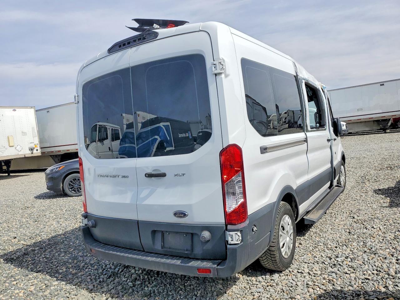 2018 FORD TRANSIT T-350 photo 7