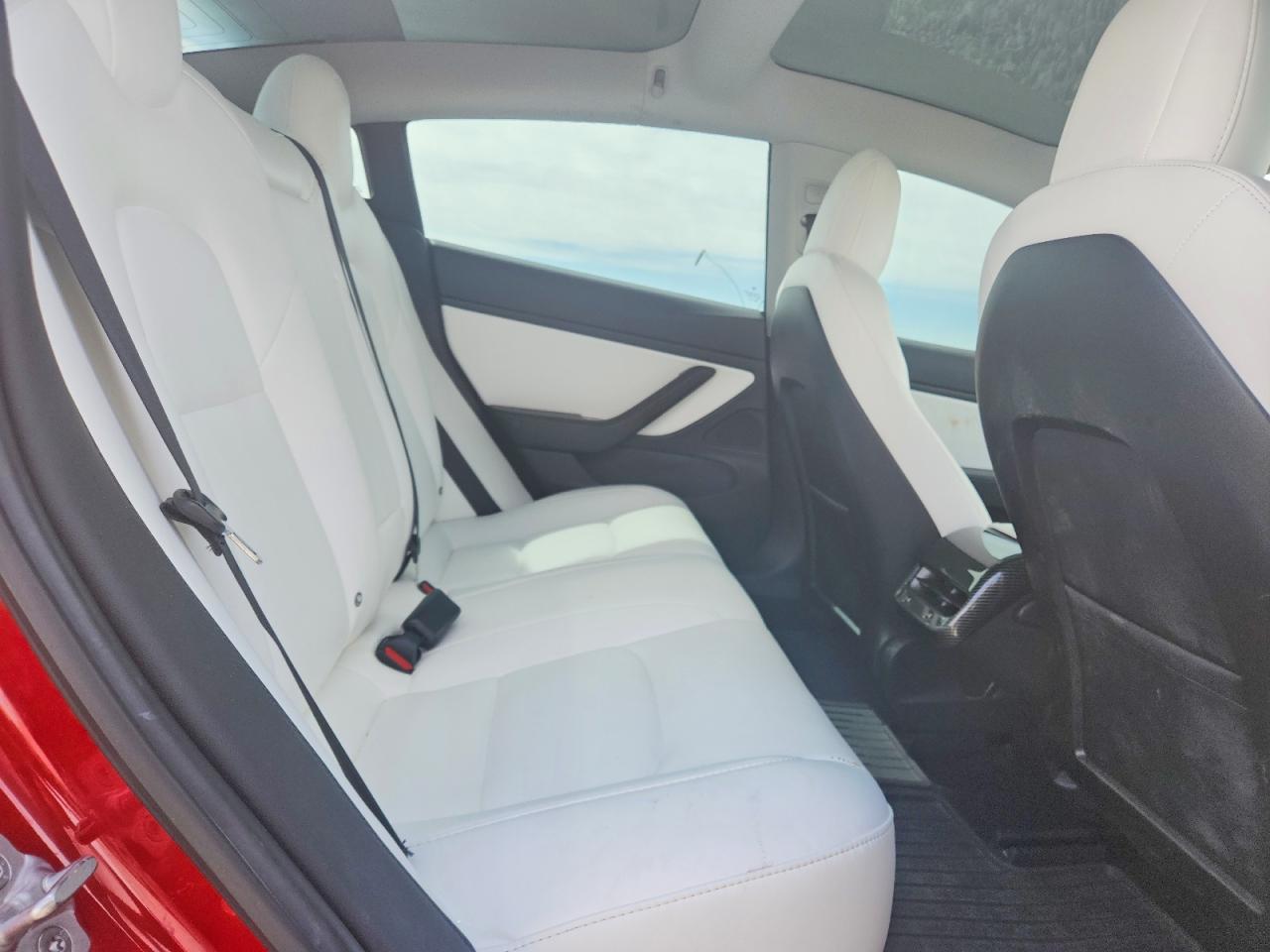 2018 TESLA MODEL 3 photo 28