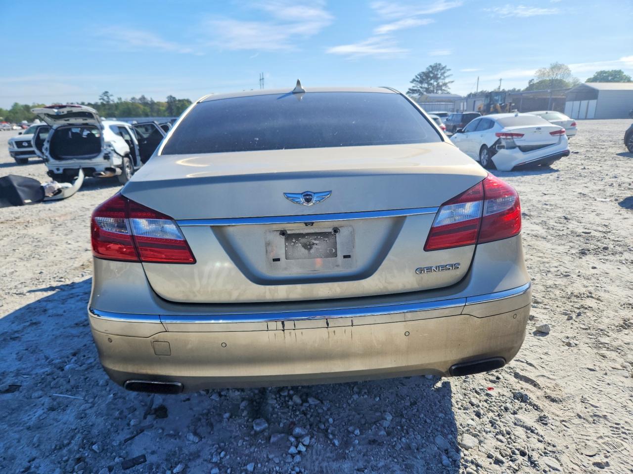 2012 HYUNDAI GENESIS 3.8L V6 photo 16