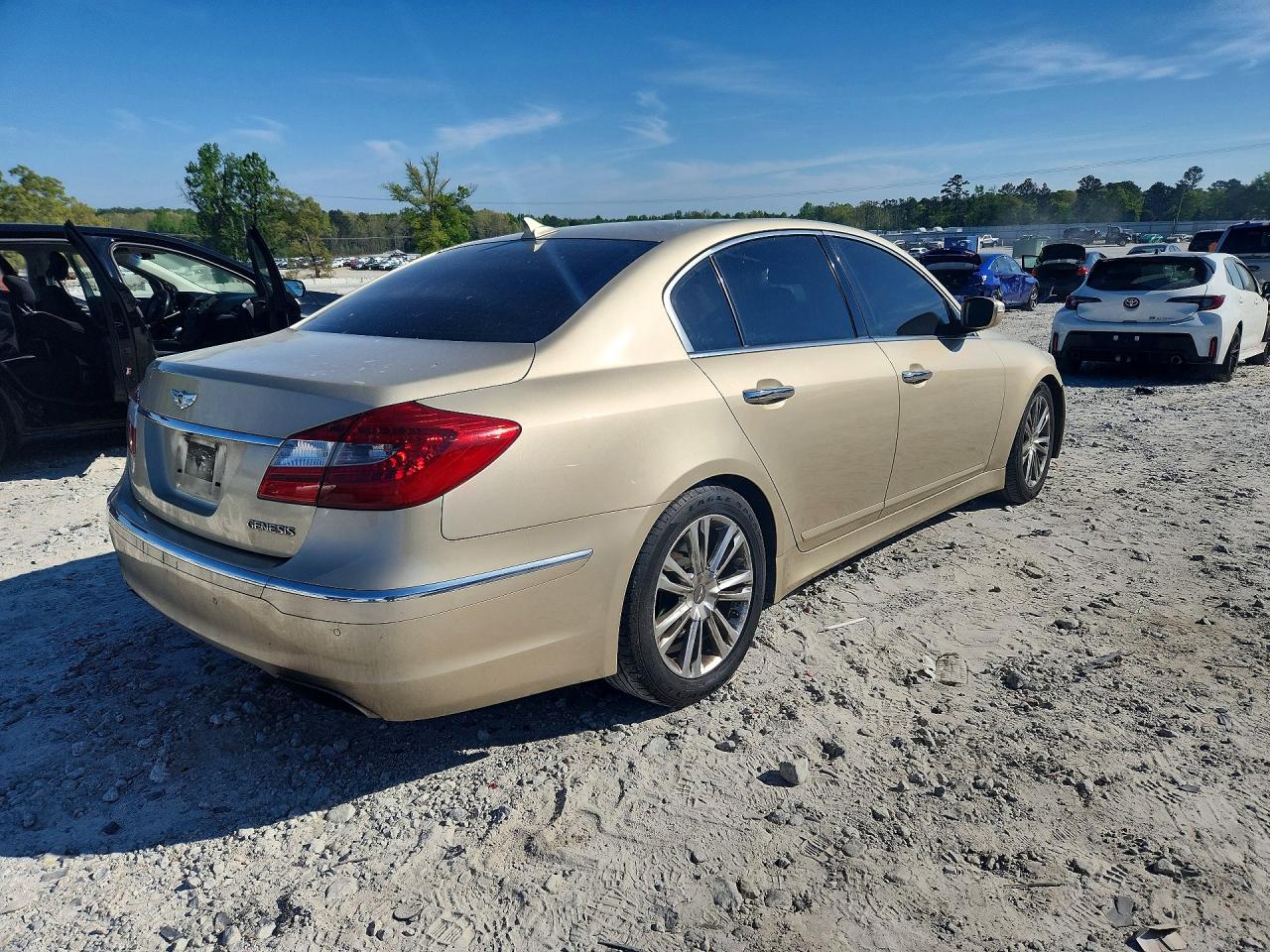 2012 HYUNDAI GENESIS 3.8L V6 photo 7