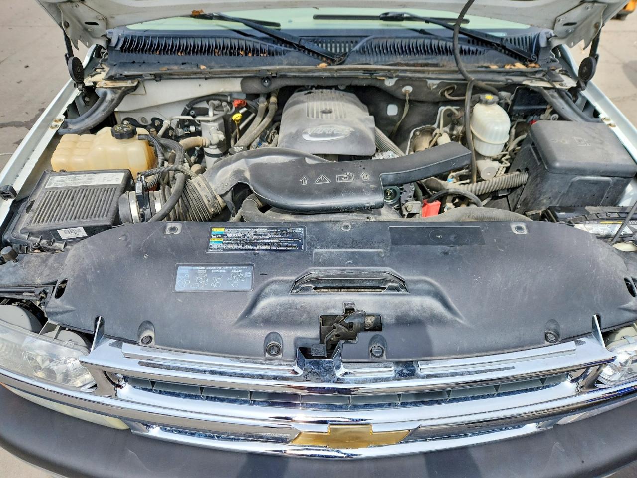 2004 CHEVROLET SUBURBAN K1500 photo 34