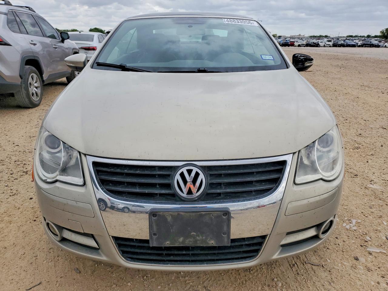 2009 VOLKSWAGEN EOS TURBO photo 13