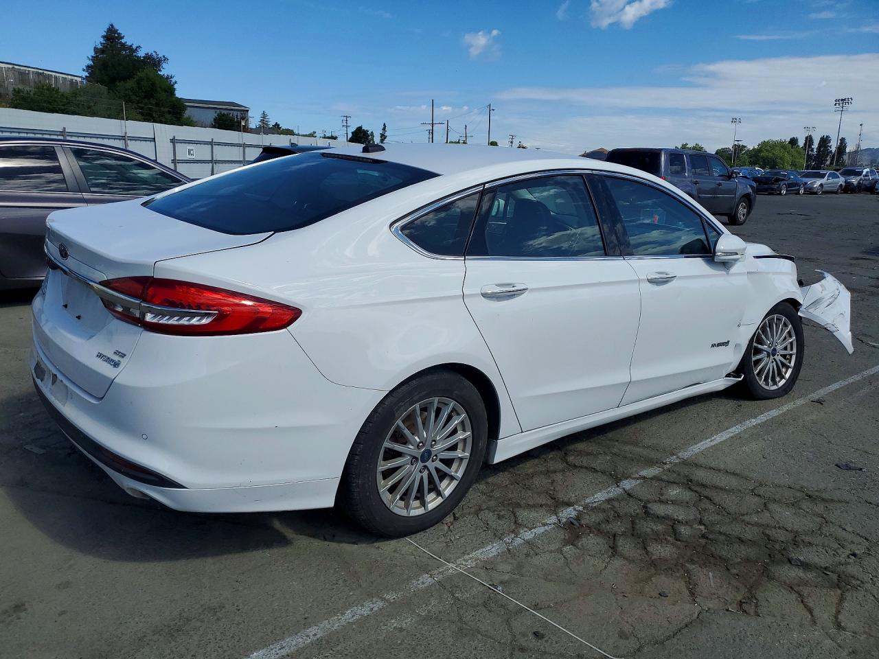 2018 FORD FUSION SE HYBRID photo 3