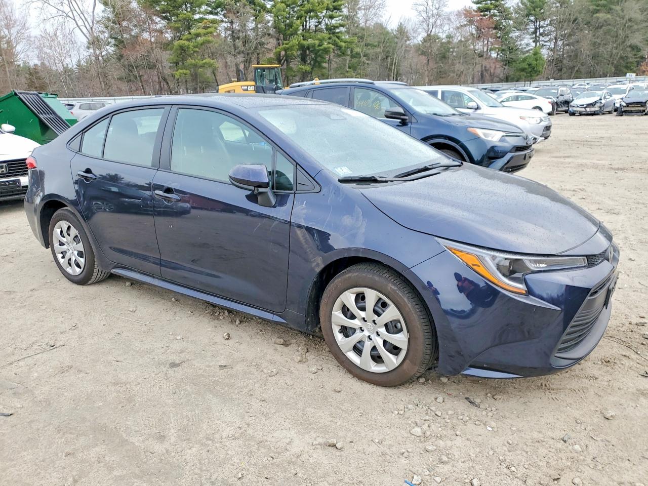 2025 TOYOTA COROLLA LE photo 10