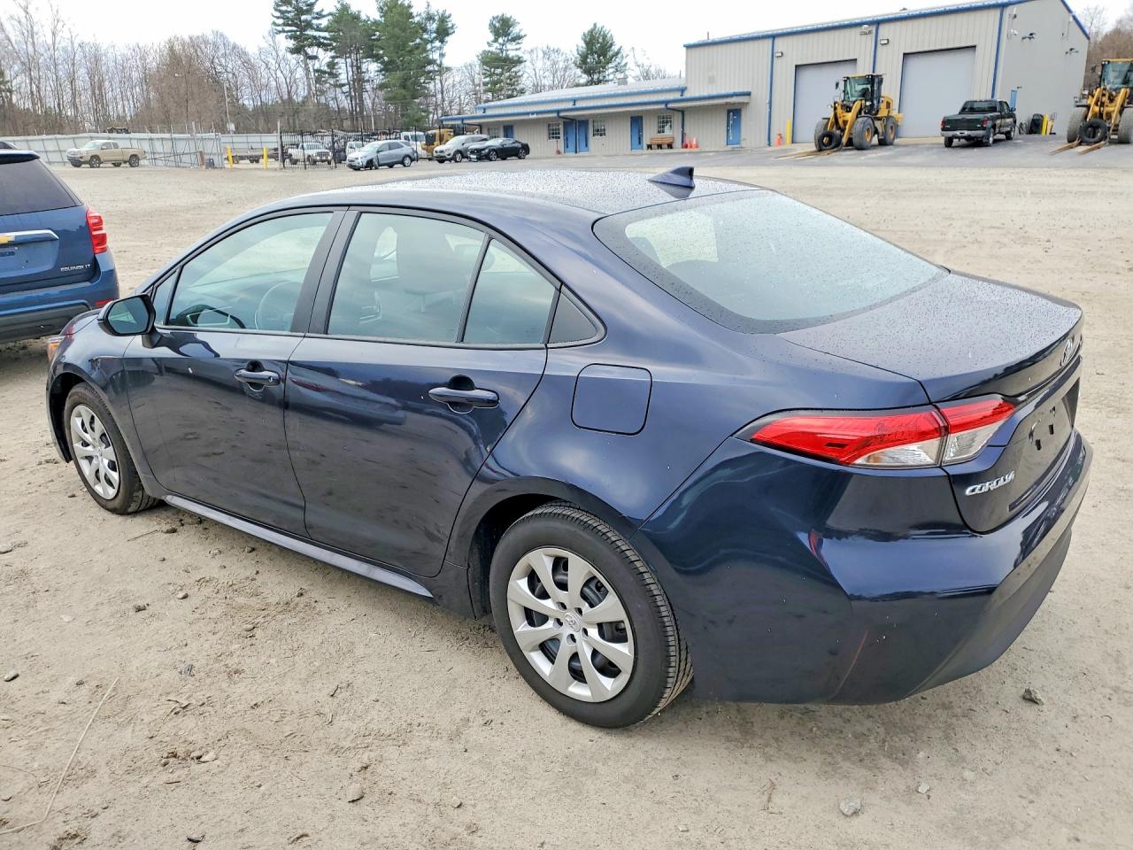 2025 TOYOTA COROLLA LE photo 4