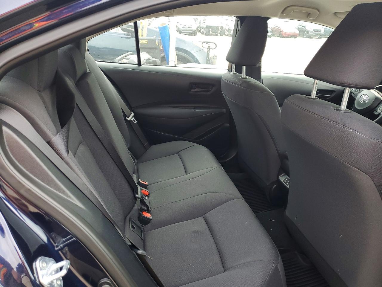2025 TOYOTA COROLLA LE photo 28