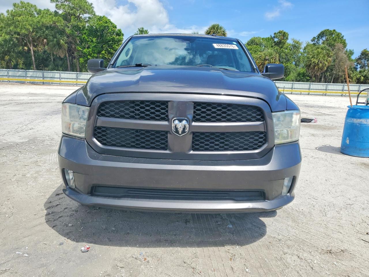 2014 RAM 1500 ST photo 9