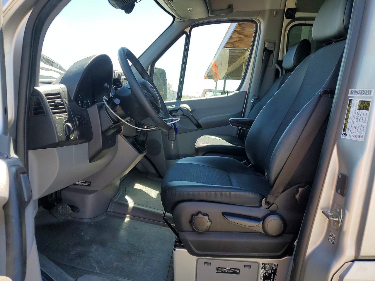 2018 MERCEDES-BENZ SPRINTER 2500 photo 7