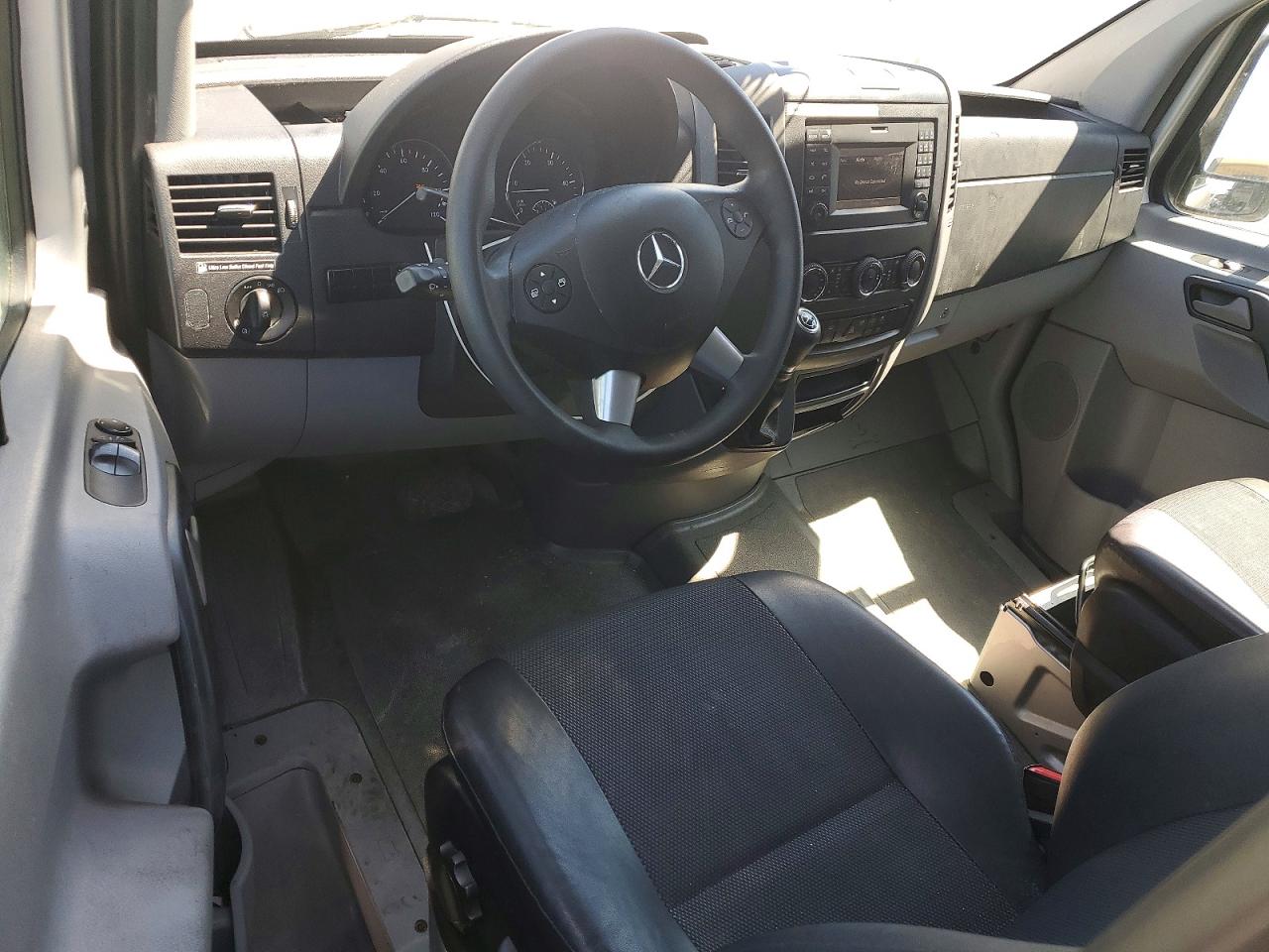 2018 MERCEDES-BENZ SPRINTER 2500 photo 8