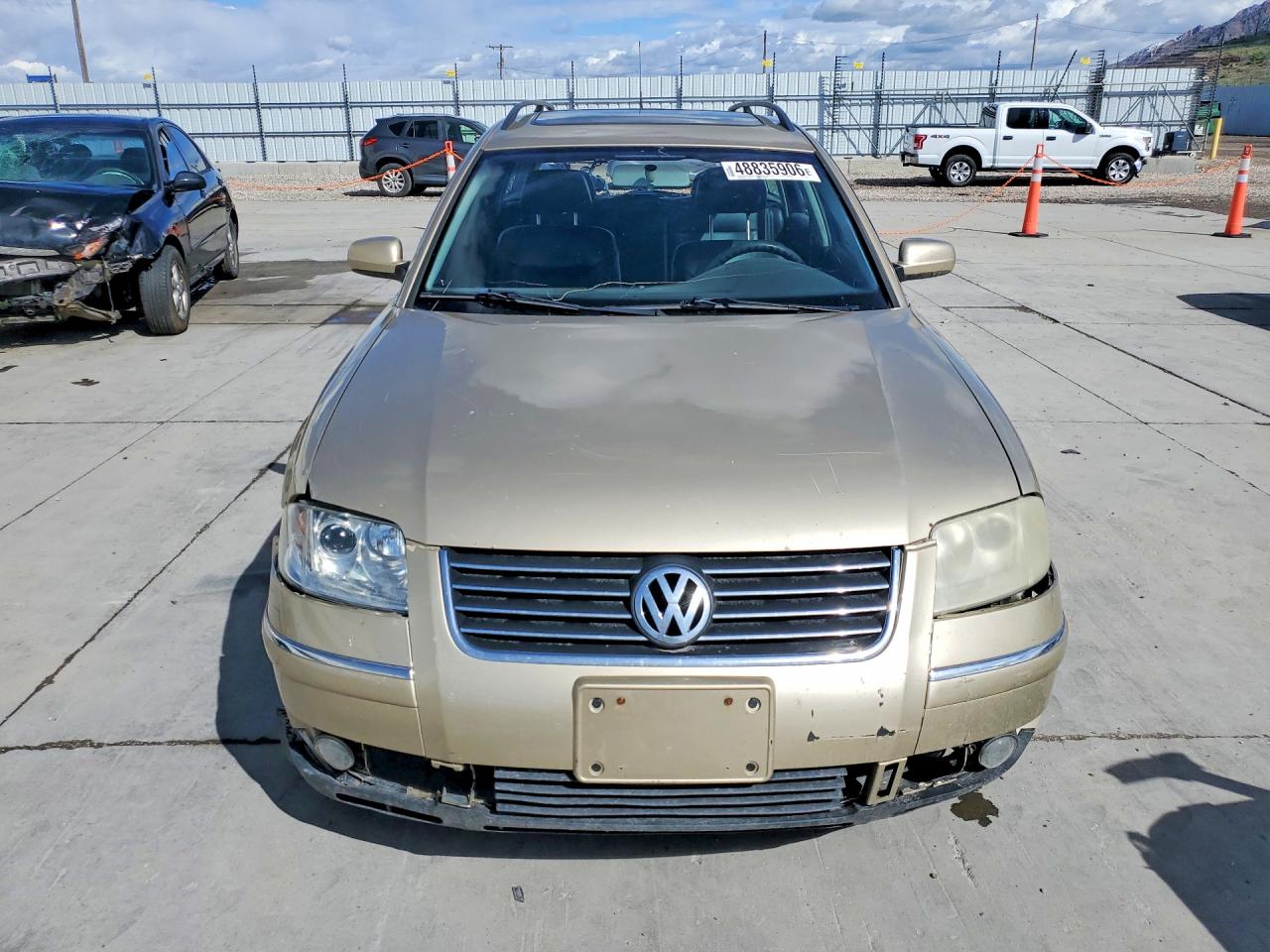 2002 VOLKSWAGEN PASSAT photo 9