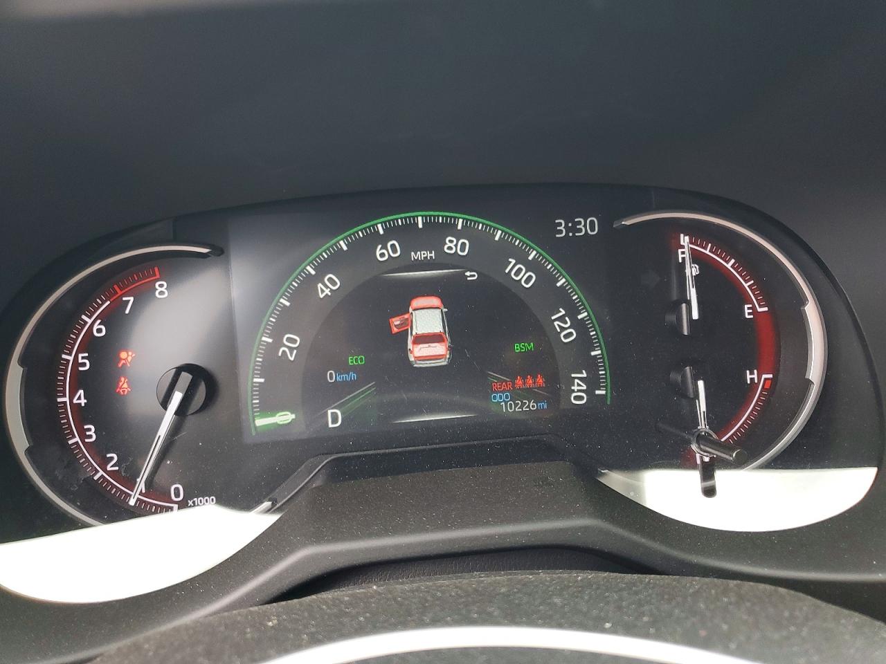 2024 TOYOTA RAV4 XLE photo 9