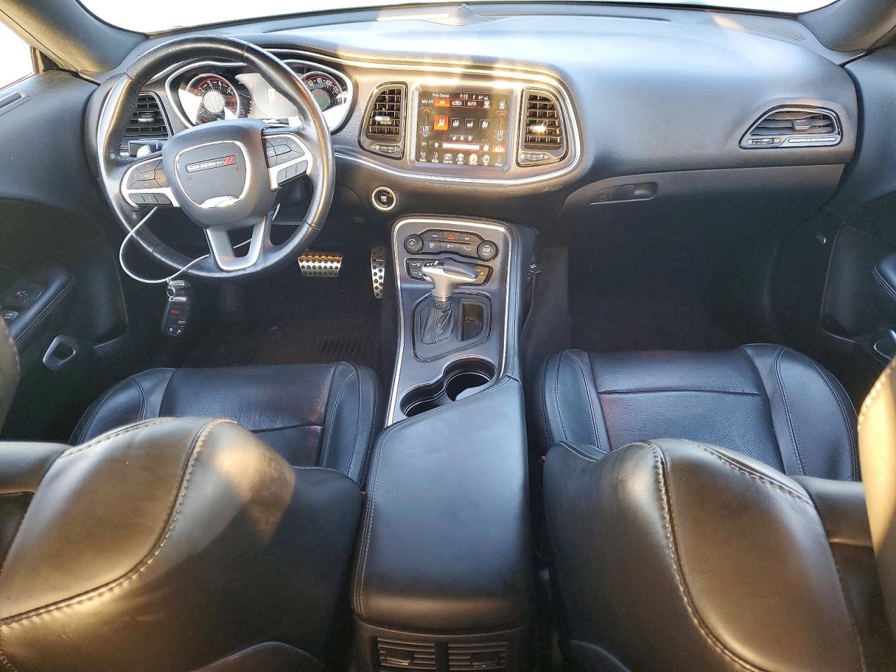 2016 DODGE CHALLENGER R photo 15