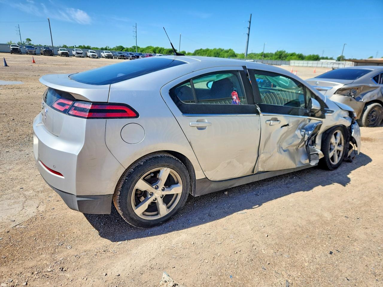 2013 CHEVROLET VOLT photo 7
