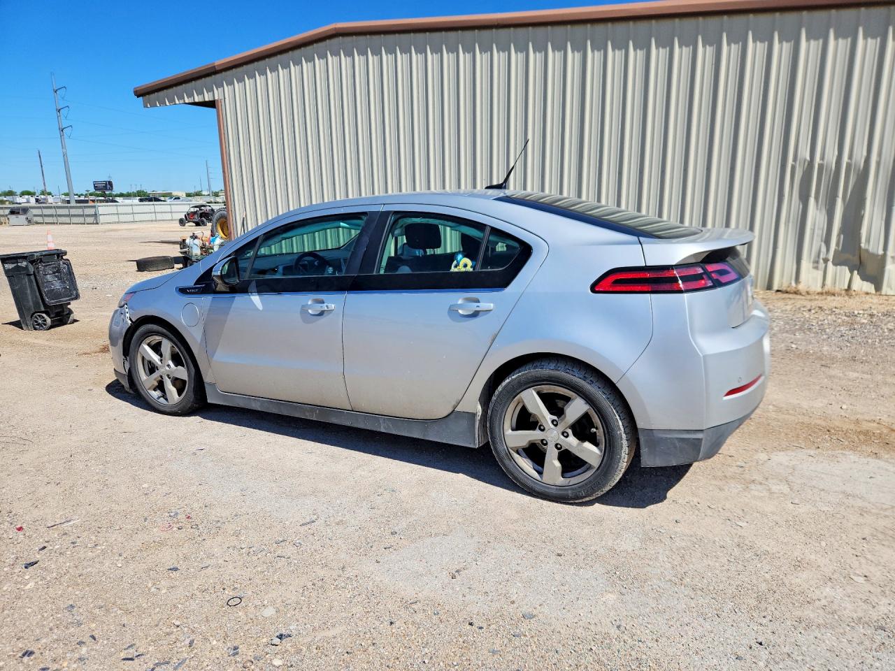 2013 CHEVROLET VOLT photo 4
