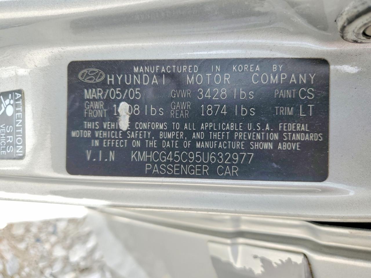 2005 HYUNDAI ACCENT photo 23