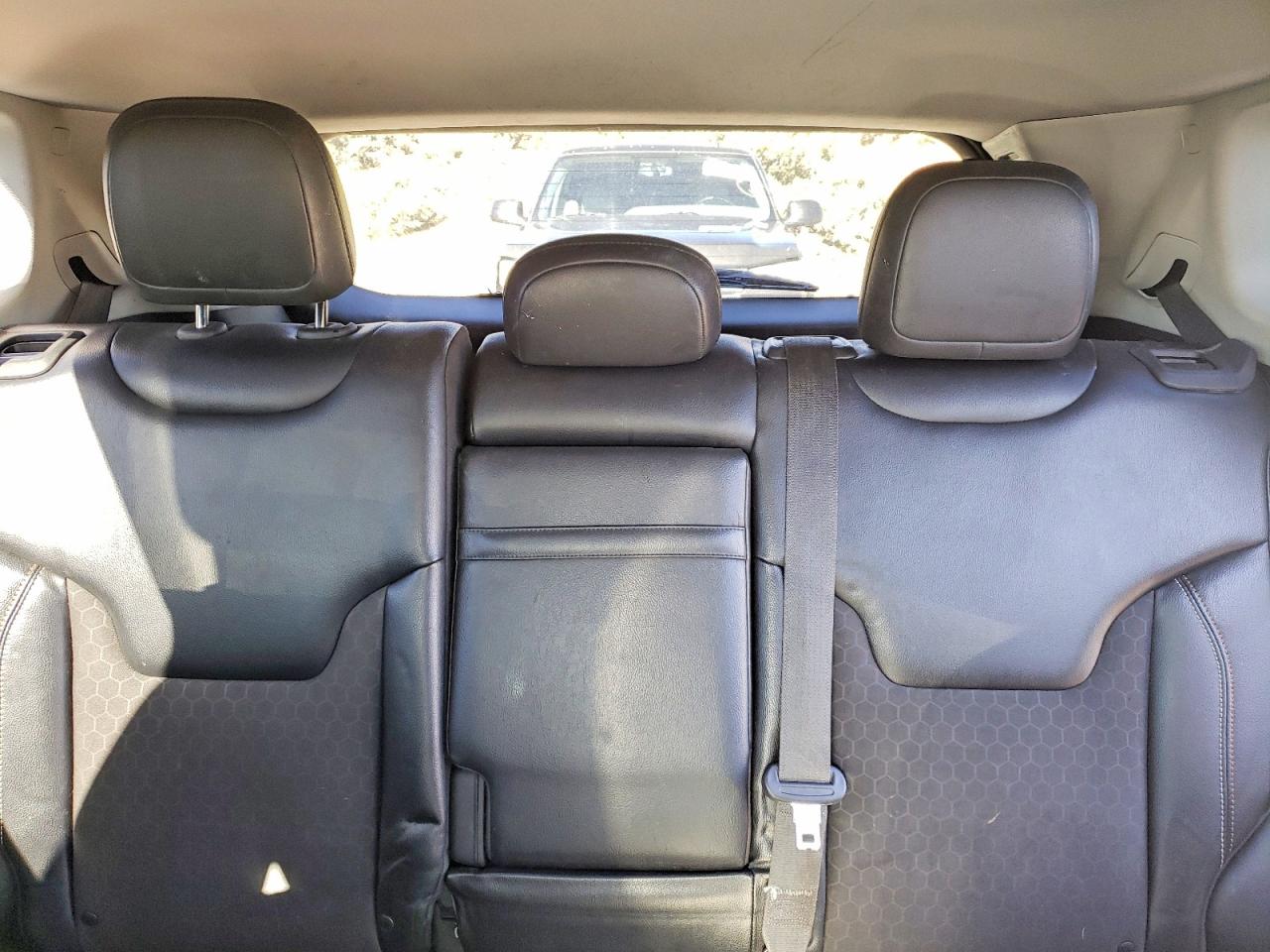 2017 JEEP COMPASS LATITUDE photo 19